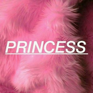 Meet your Posher, Nadia